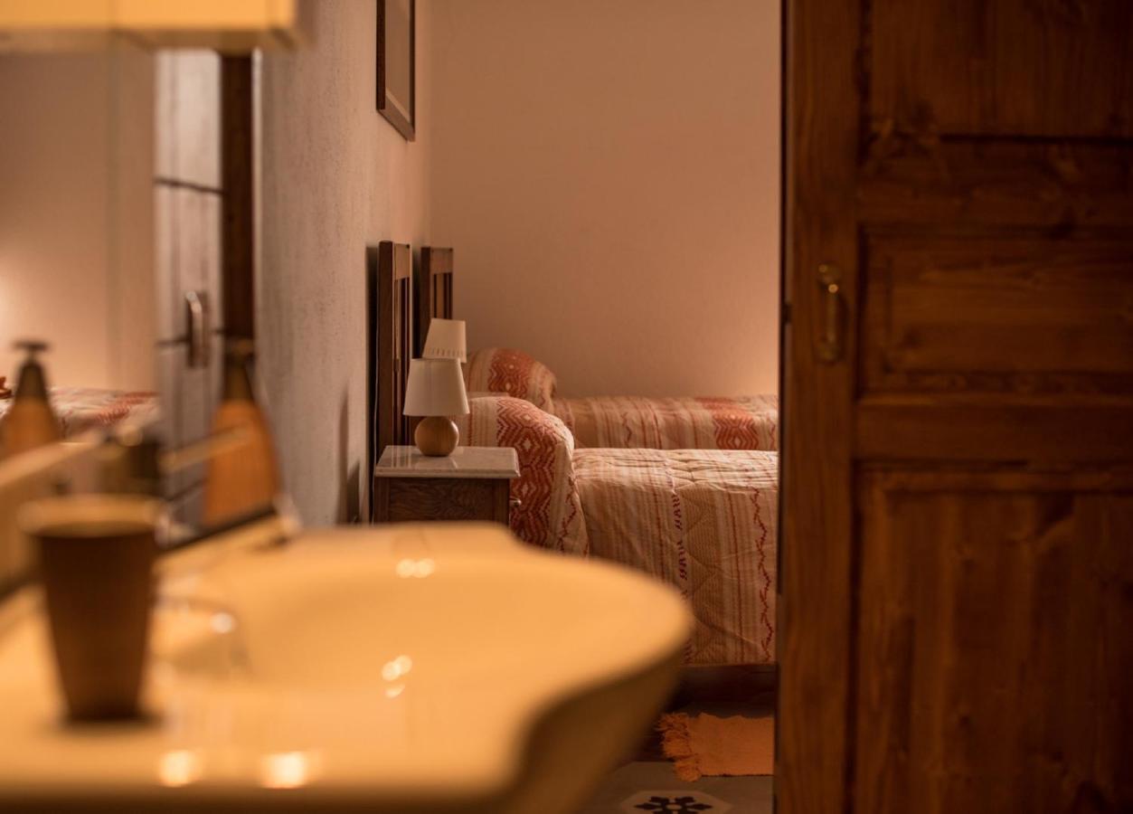 Càbras S'Apprigu B&B מראה חיצוני תמונה